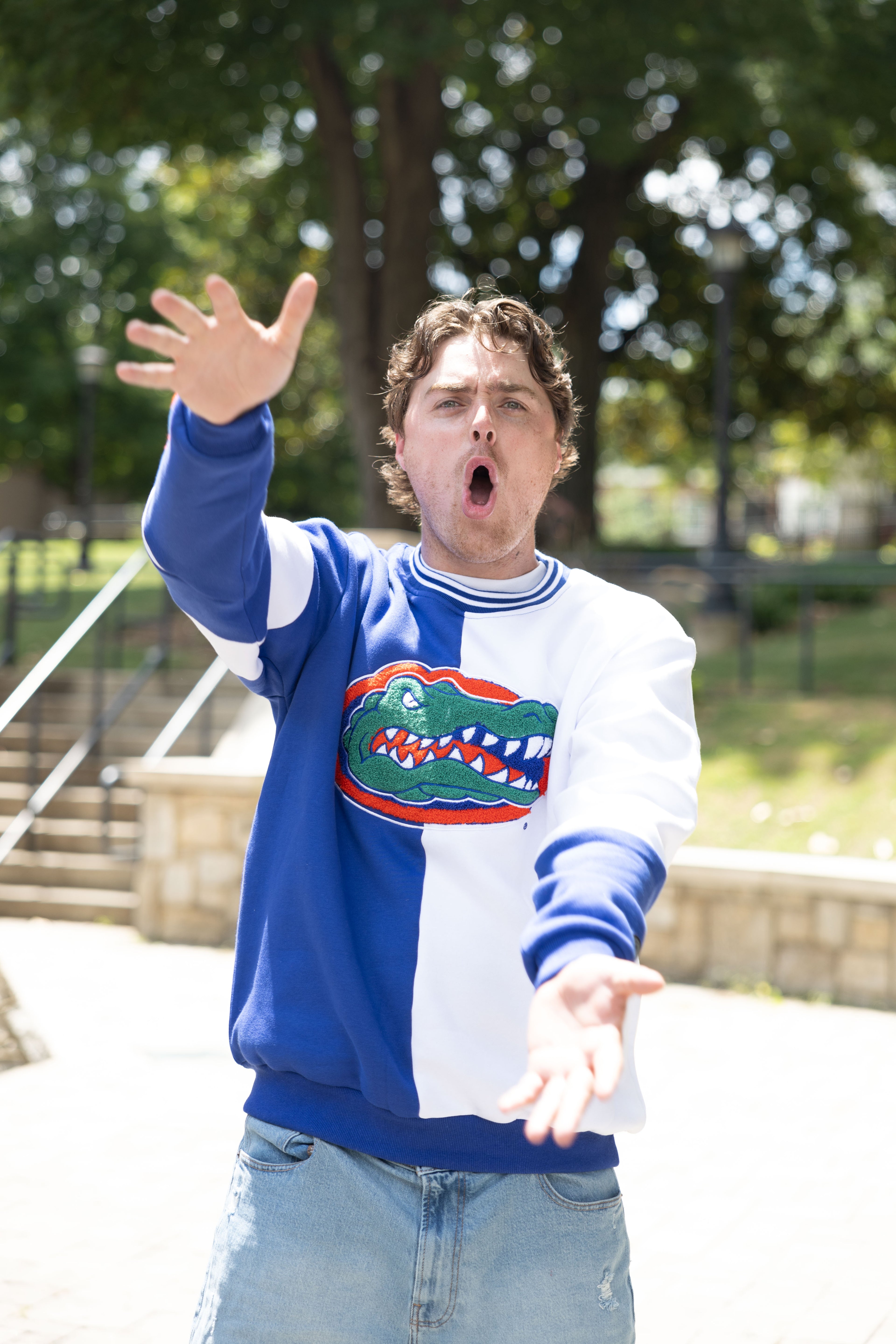 Sudadera con cuello redondo dividido de los Florida Gators